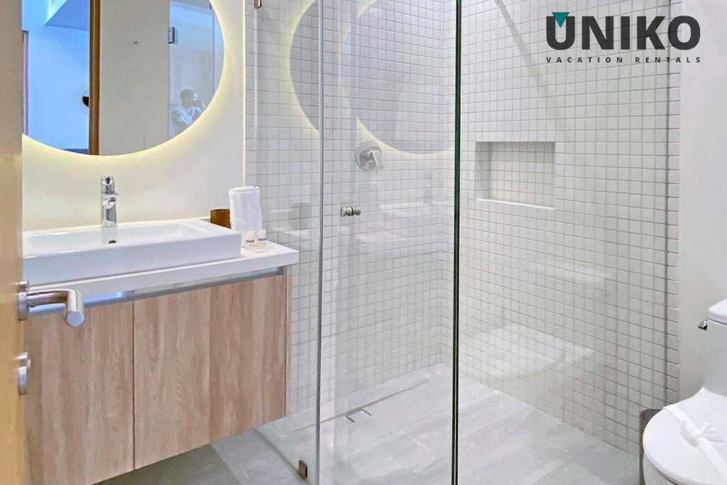 1 Block To The Beach 2Br 6Pax Rooftop Pool King Bed Плая-дель-Кармен Экстерьер фото