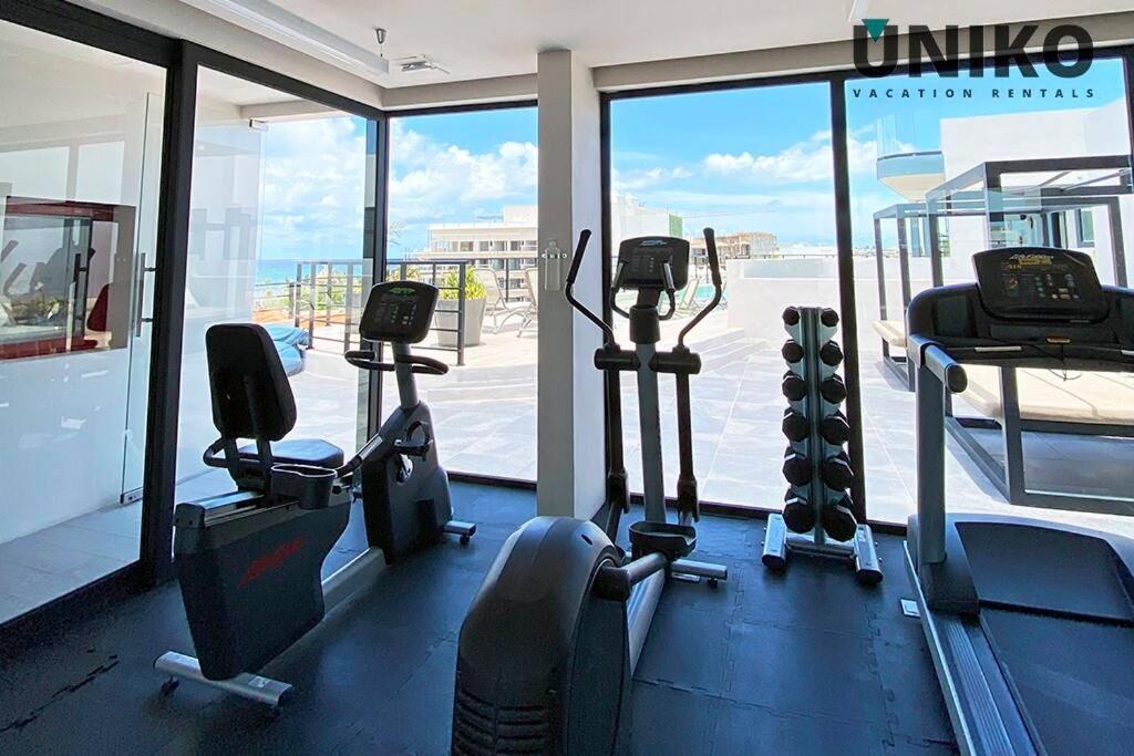 1 Block To The Beach 2Br 6Pax Rooftop Pool King Bed Плая-дель-Кармен Экстерьер фото