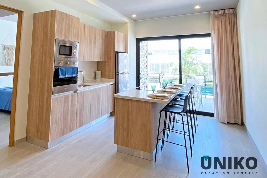 1 Block To The Beach 2Br 6Pax Rooftop Pool King Bed Плая-дель-Кармен Экстерьер фото