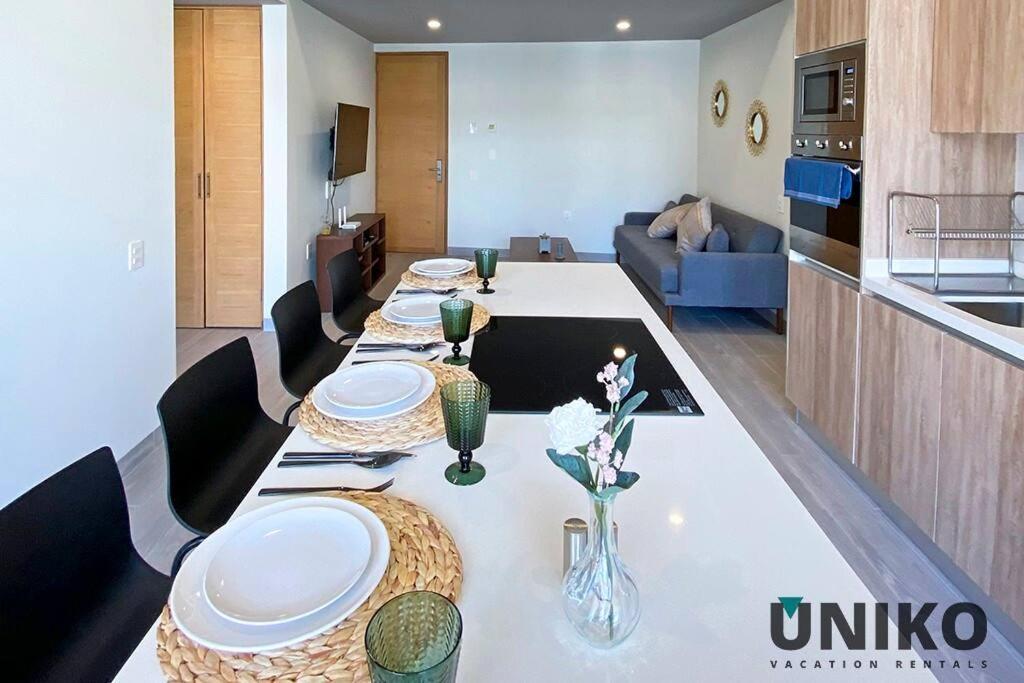 1 Block To The Beach 2Br 6Pax Rooftop Pool King Bed Плая-дель-Кармен Экстерьер фото