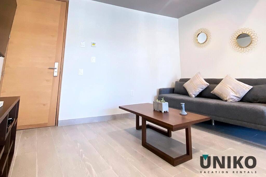 1 Block To The Beach 2Br 6Pax Rooftop Pool King Bed Плая-дель-Кармен Экстерьер фото