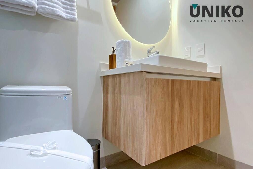 1 Block To The Beach 2Br 6Pax Rooftop Pool King Bed Плая-дель-Кармен Экстерьер фото